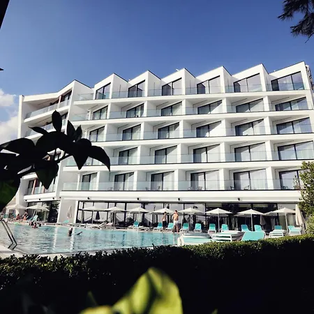 Luxury Premium Finese * Golem (Tirana)