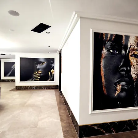 Hotel Luxury Premium Finese *