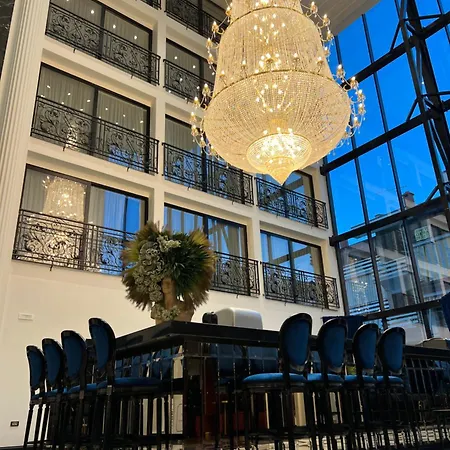 فندق Luxury Premium Finese *