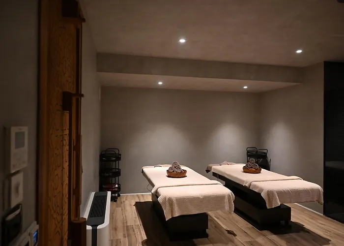 Luxury Premium Finese * Golem (Tirana)