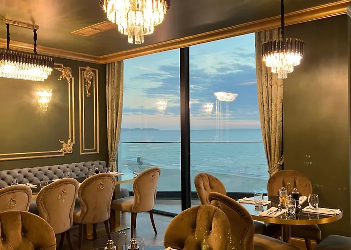 ホテル Luxury Premium Finese