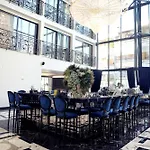 Hotel Luxury Premium Finese *