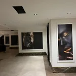 Luxury Premium Finese Hotel *