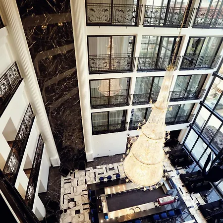Hotell Luxury Premium Finese *