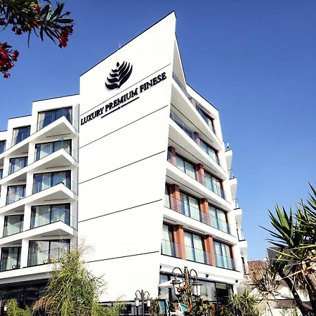 Luxury Premium Finese Hotell *