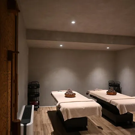 Luxury Premium Finese * Golem (Tirana)