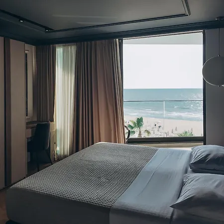 מלון Luxury Premium Finese