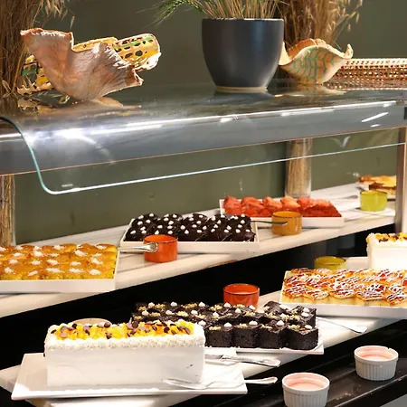 Luxury Premium Finese Hotell *