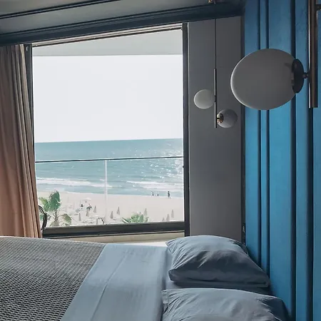 Luxury Premium Finese מלון